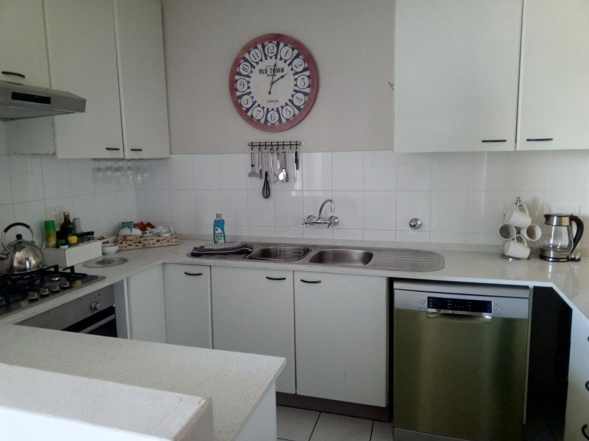 Beach Front Property Странд Екстер'єр фото