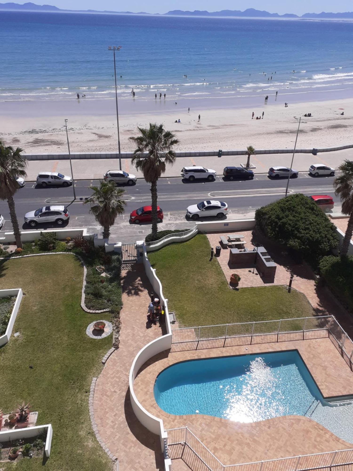 Beach Front Property Странд Екстер'єр фото