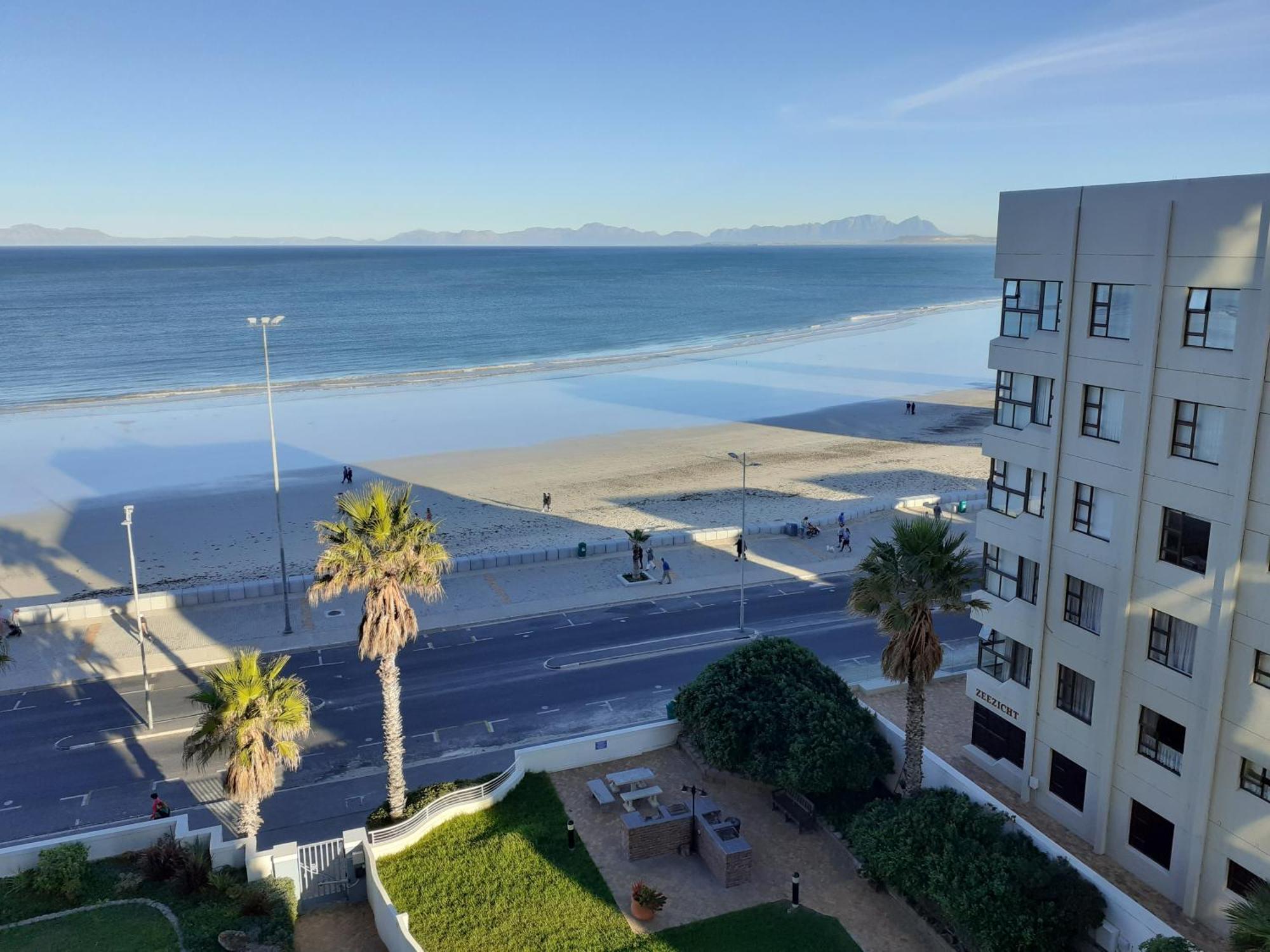 Beach Front Property Странд Екстер'єр фото